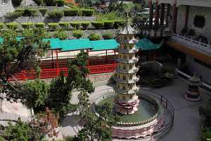 10_08_15 Penang Kek Lok Si temple-116b