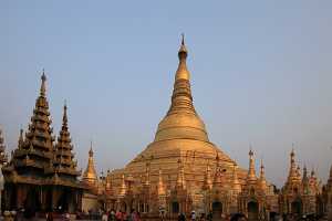 14_04_26 1-Pagode Shwedagon-63