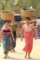 14_04_27 1-Marché de Nyaug Oo-23