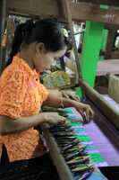 14_04_29 2-Tissage de la soie-16