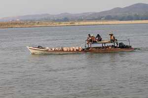 14_04_30 1-en route pour Mingun-32