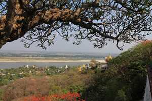 14_04_30 10-la colline de Sagaing-19
