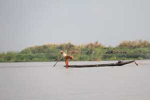 14_05_03 1-Départ du lac inlé-14