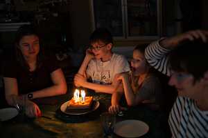 20_11_01 anniv Ethan00040