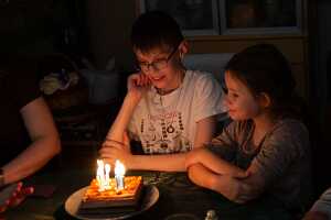 20_11_01 anniv Ethan00041