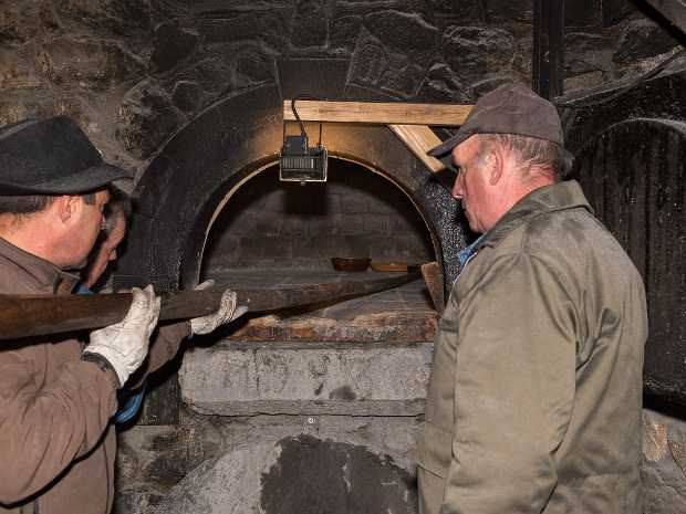 16_11_19 Pain Boulli